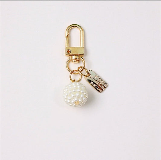 “Little Elegance” Charm